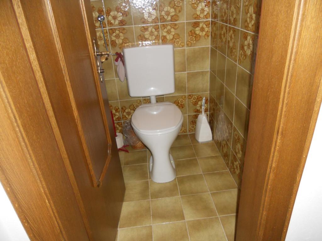 Ferienwohnung Gerti Kalt Lieserhofen エクステリア 写真