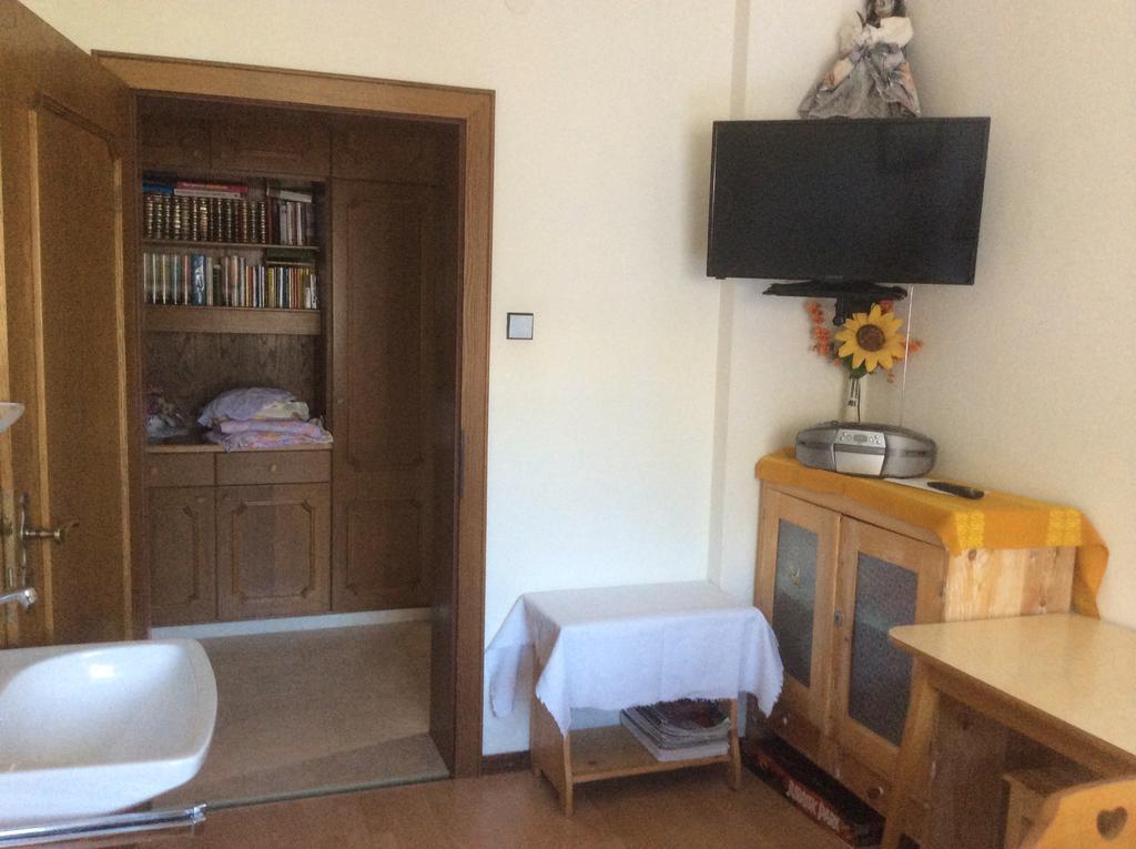 Ferienwohnung Gerti Kalt Lieserhofen エクステリア 写真